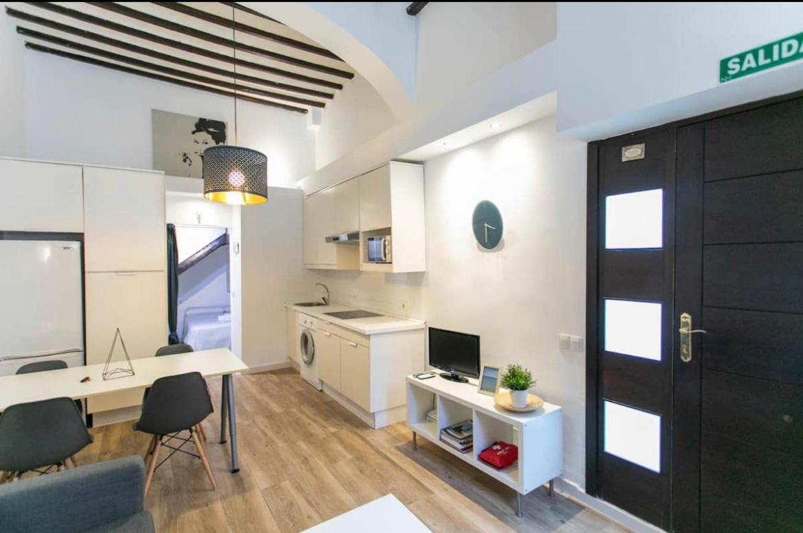 Rooms Postigo Bajo Málaga Eksteriør billede